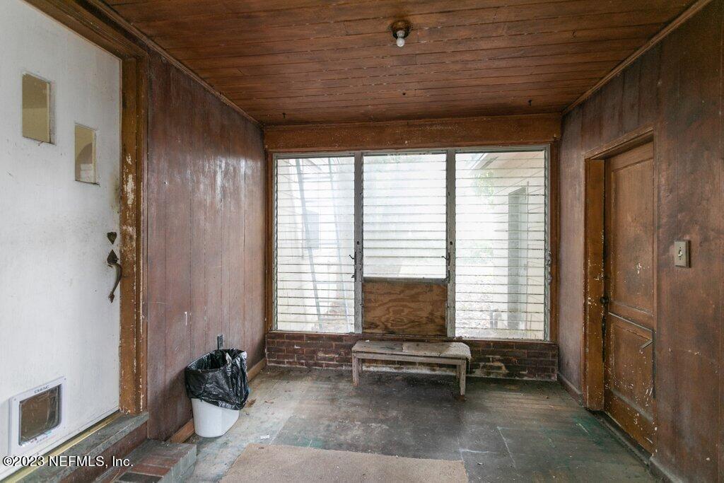 6448 Bay Ridge Road Jacksonville, FL 32216 - Photo 4 of 17 6448 Bay Ridge