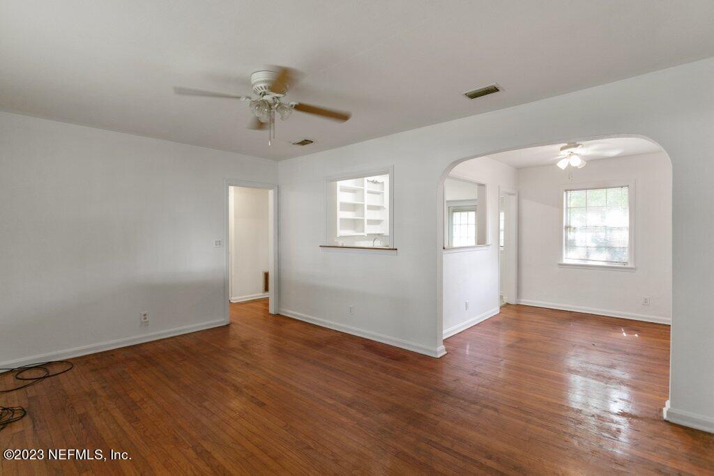 6448 Bay Ridge Road Jacksonville, FL 32216 - Photo 5 of 17 6448 Bay Ridge