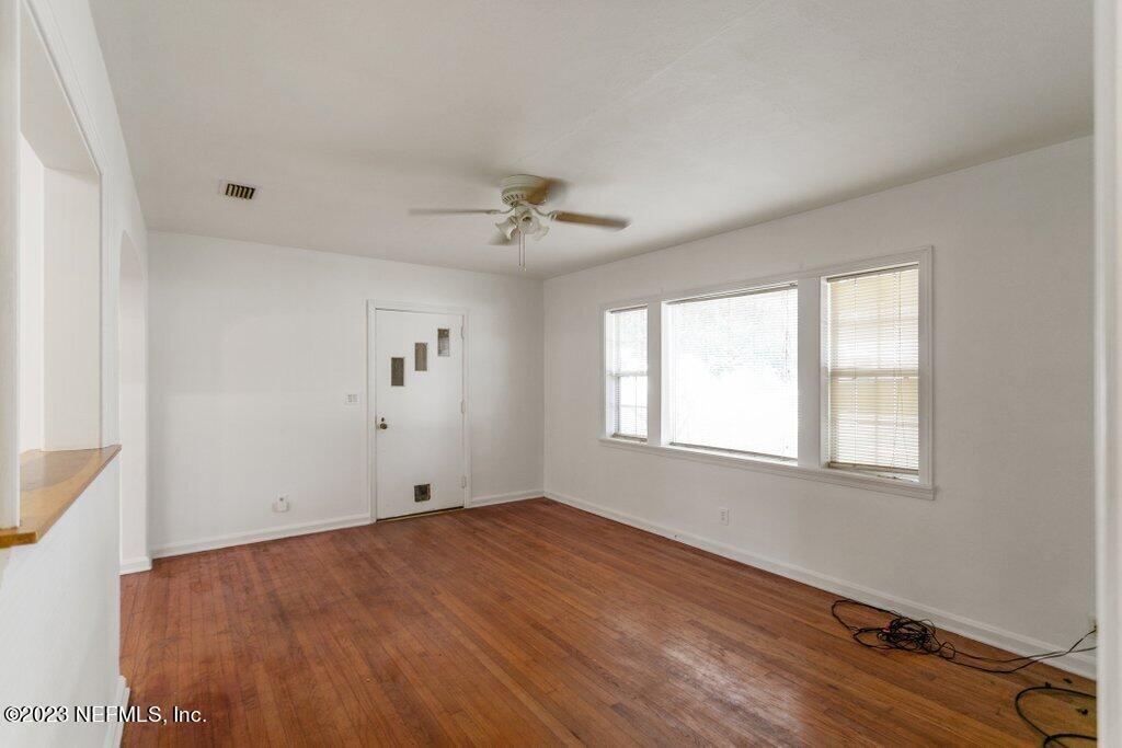 6448 Bay Ridge Road Jacksonville, FL 32216 - Photo 6 of 17 6448 Bay Ridge