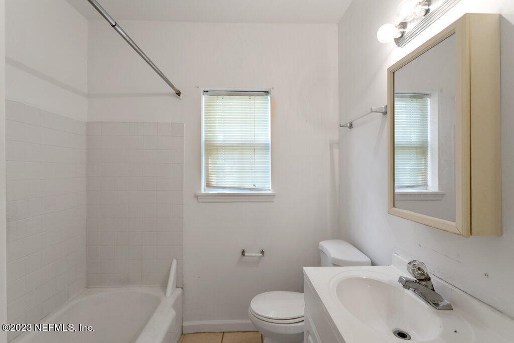 6448 Bay Ridge Road Jacksonville, FL 32216 - Photo 10 of 17 6448 Bay Ridge
