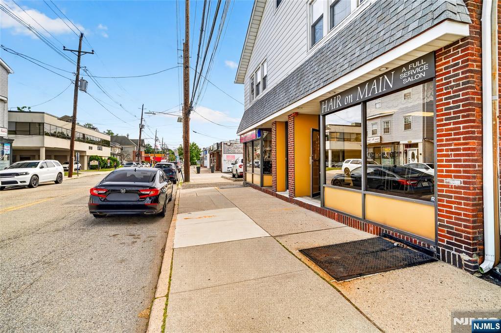 825 Main Street, Unit A Hackensack, NJ 07601 - Photo 3 of 48