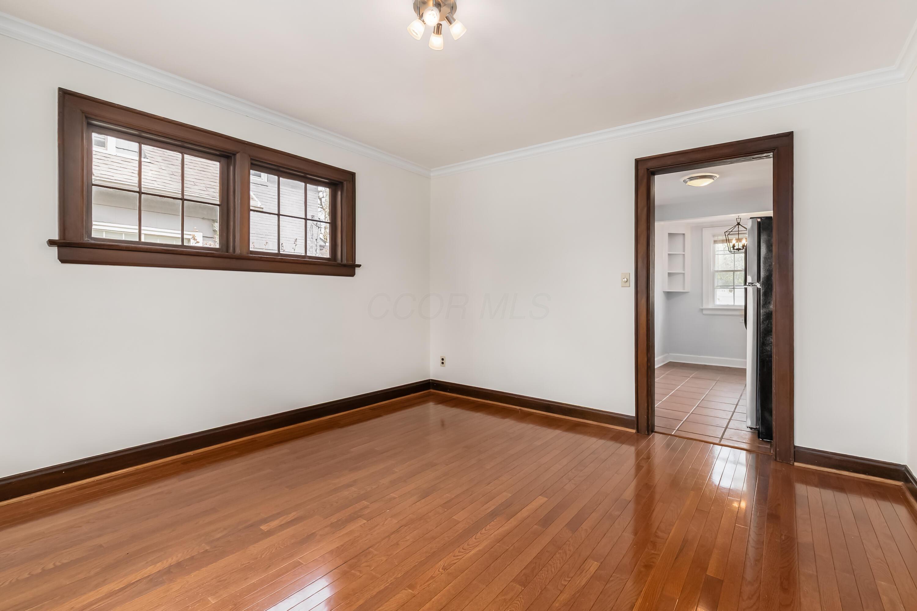 50 North Cassingham Road Columbus, OH 43209 - Photo 16 of 47 Dining Room