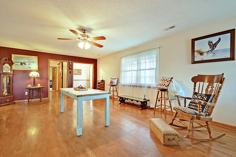 DSC_0683_DSC_0690-copy