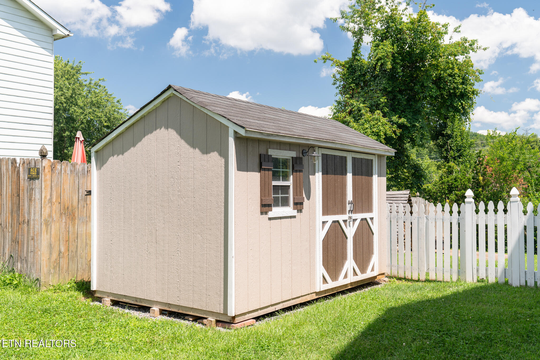 2320 Crestpark Road Knoxville, TN 37912 - Photo 23 of 25 Photo Jul 11 2023, 12 10 51 PM