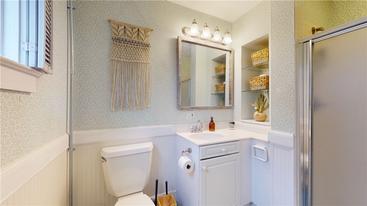 66 Beach Street Westerly, RI 02891 - Photo 24 of 38