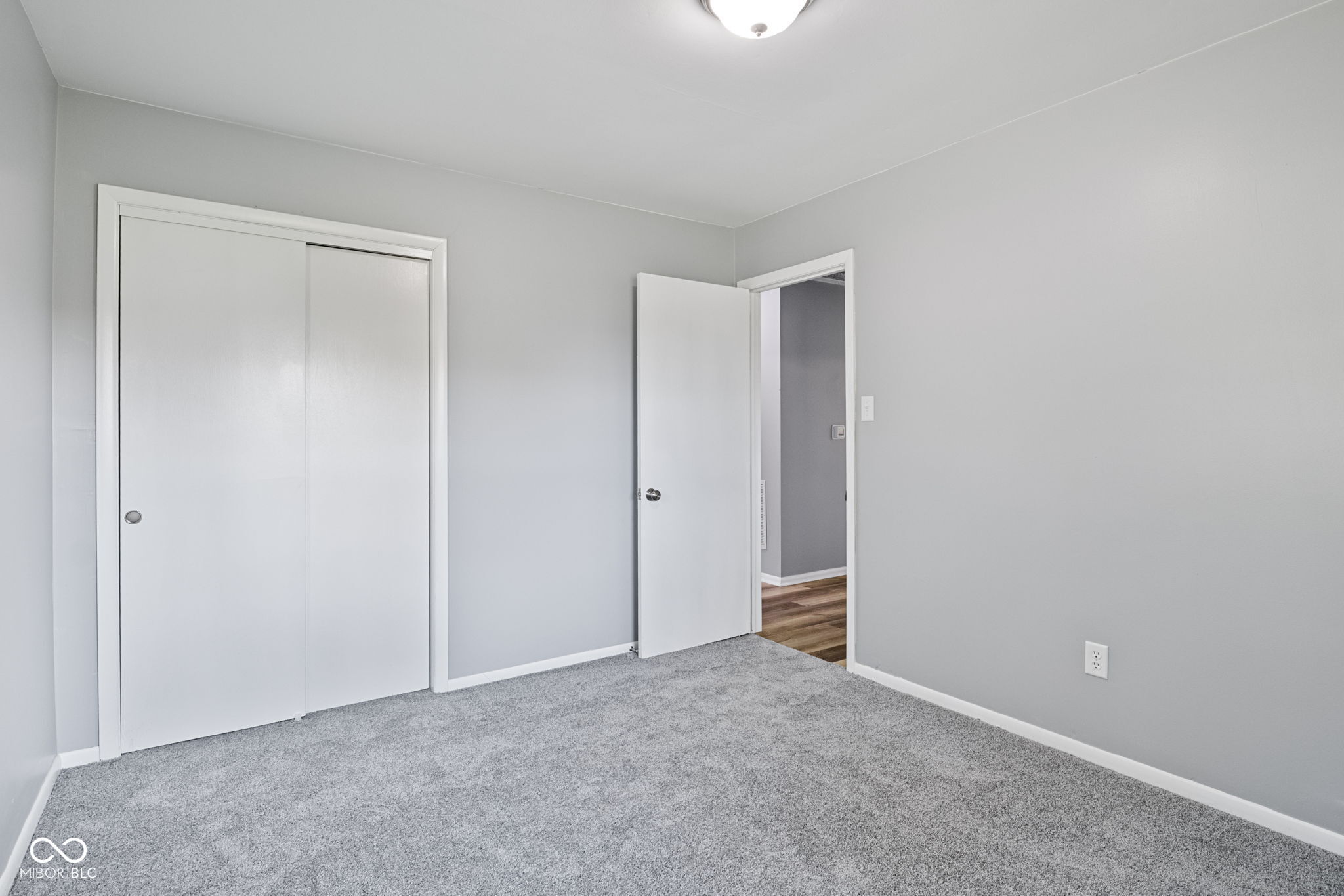 5832 South High School Road Indianapolis, IN 46221 - Photo 19 of 36