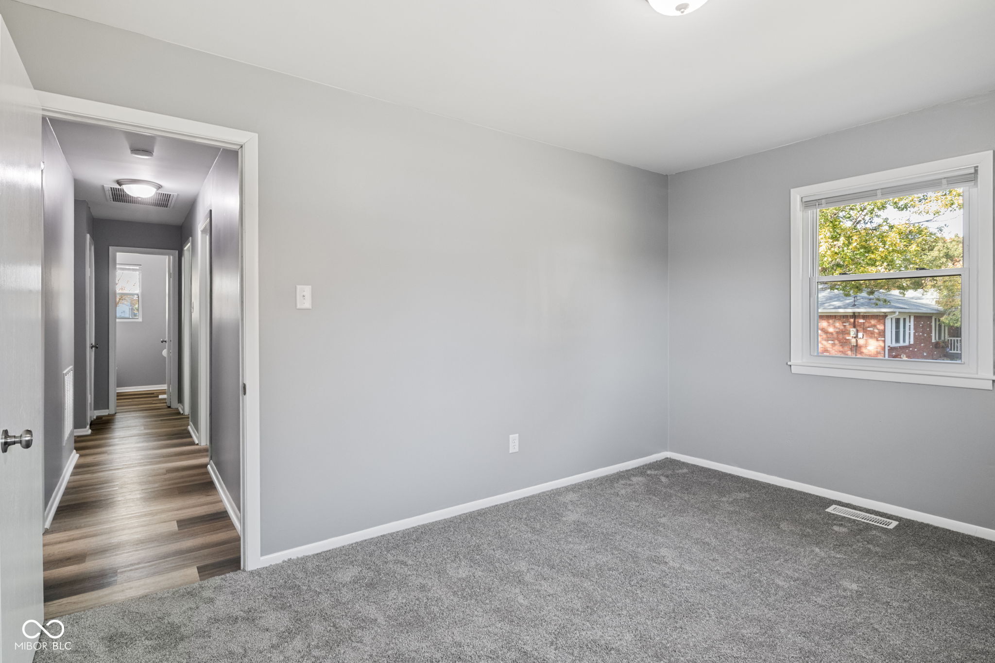 5832 South High School Road Indianapolis, IN 46221 - Photo 24 of 36