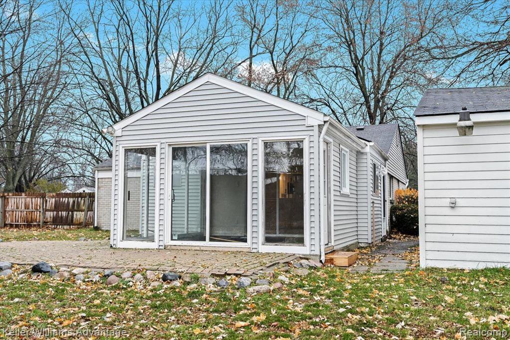 4801 Rioview Drive Clarkston, MI 48346 - Photo 23 of 28