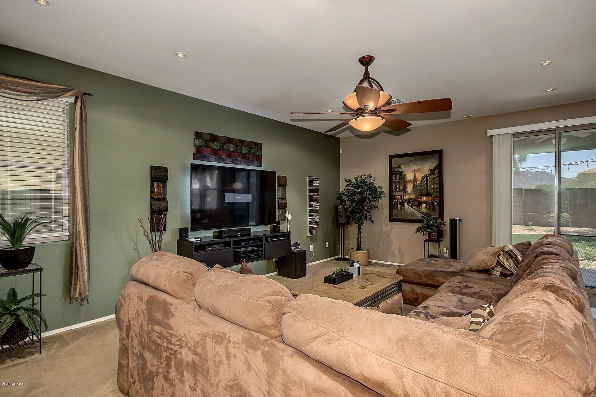 3425 West Apollo Road Phoenix, AZ 85041 - Photo 8 of 37 0009-Apollo (9)