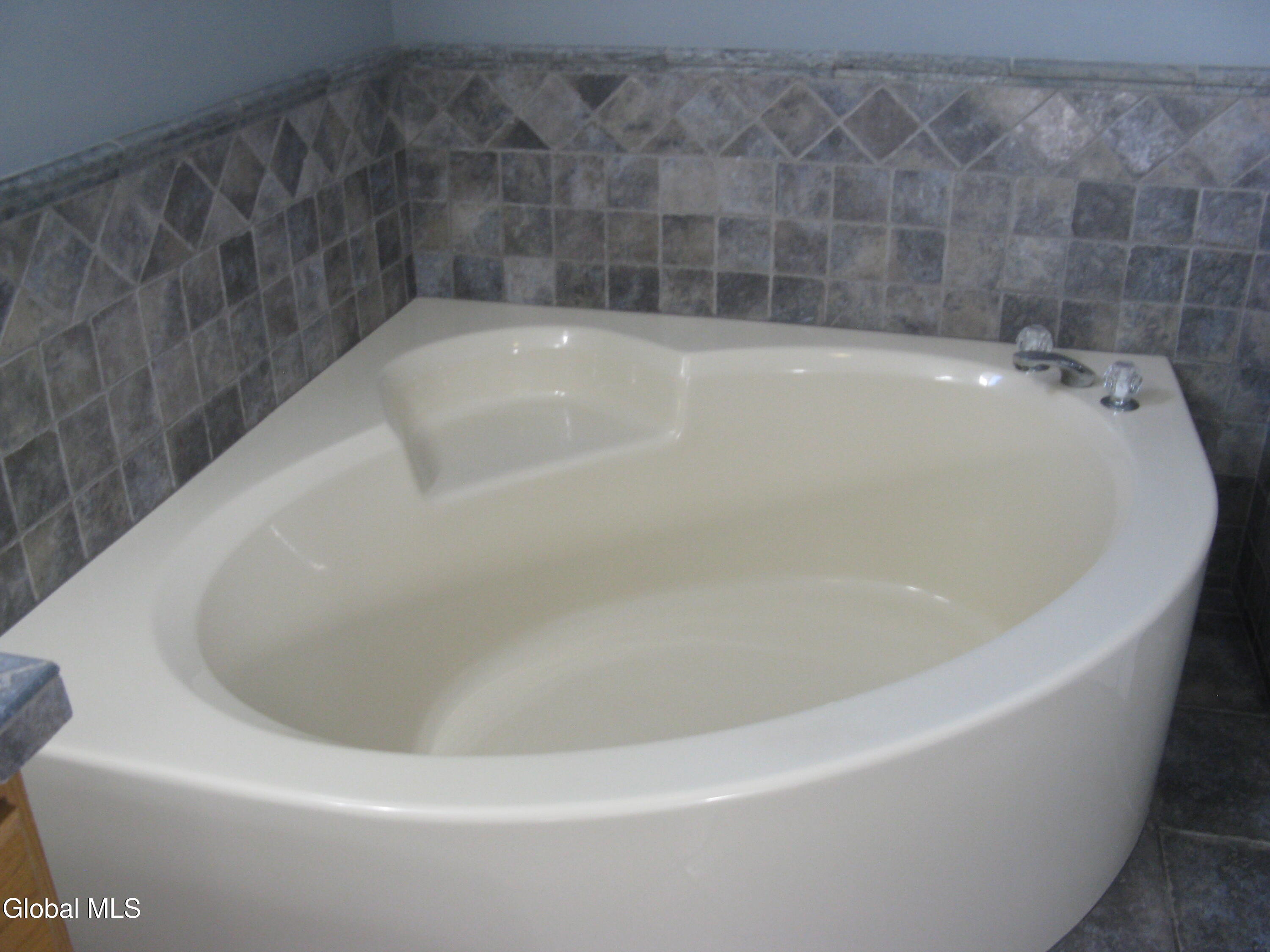 92 Rock City Road New Scotland, NY 12054 - Photo 30 of 63 IMG_7163