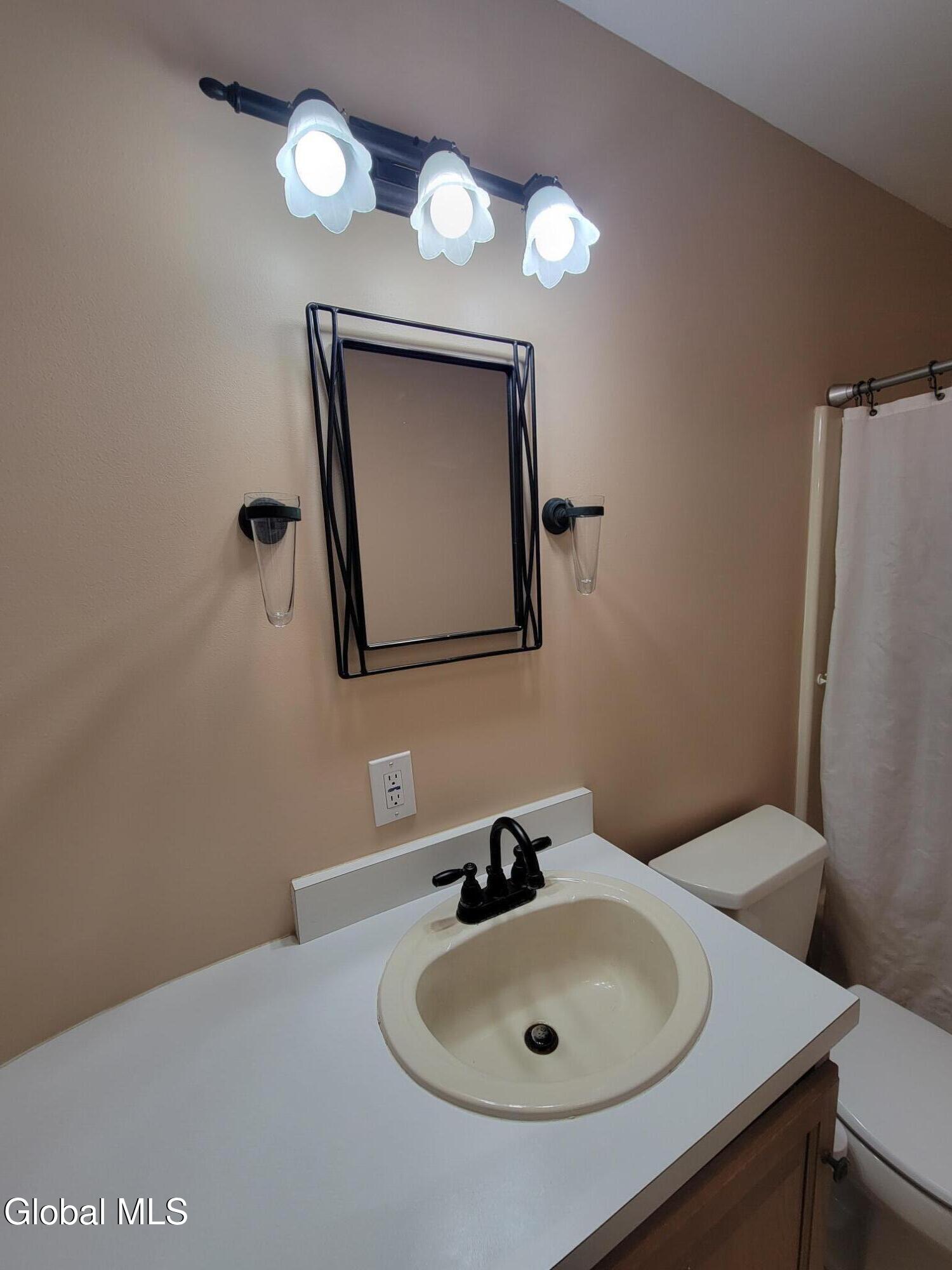 92 Rock City Road New Scotland, NY 12054 - Photo 38 of 63 1000003029