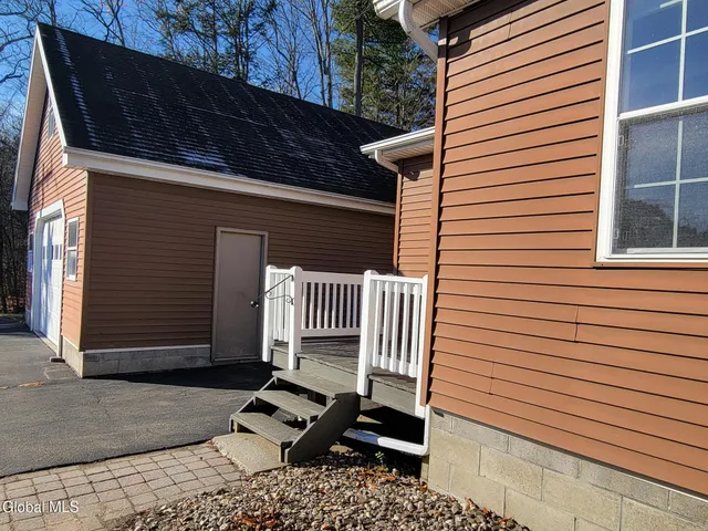 $381,000 | 92 Rock City Road, New Scotland, NY 12054