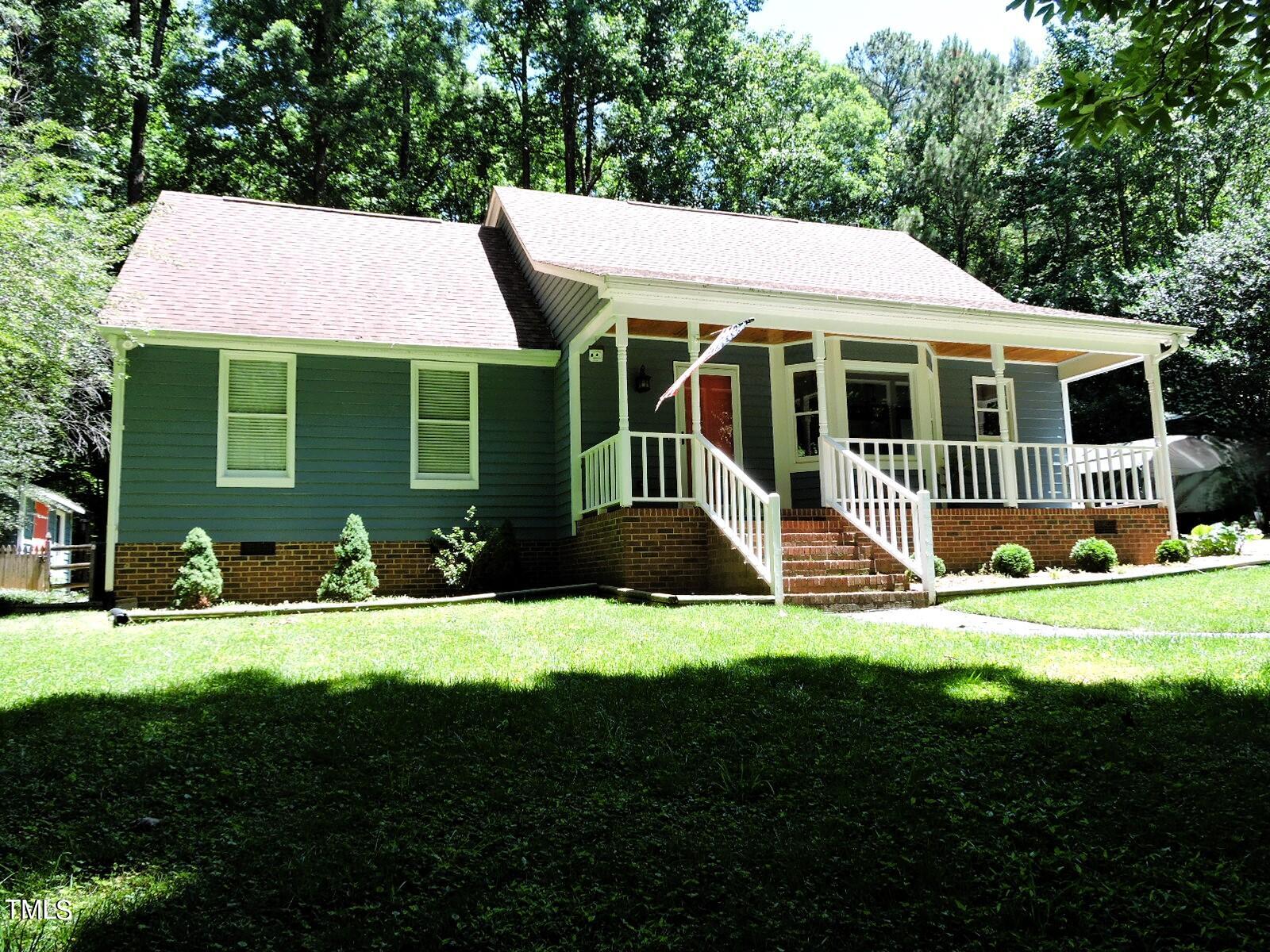 1 front of home2
