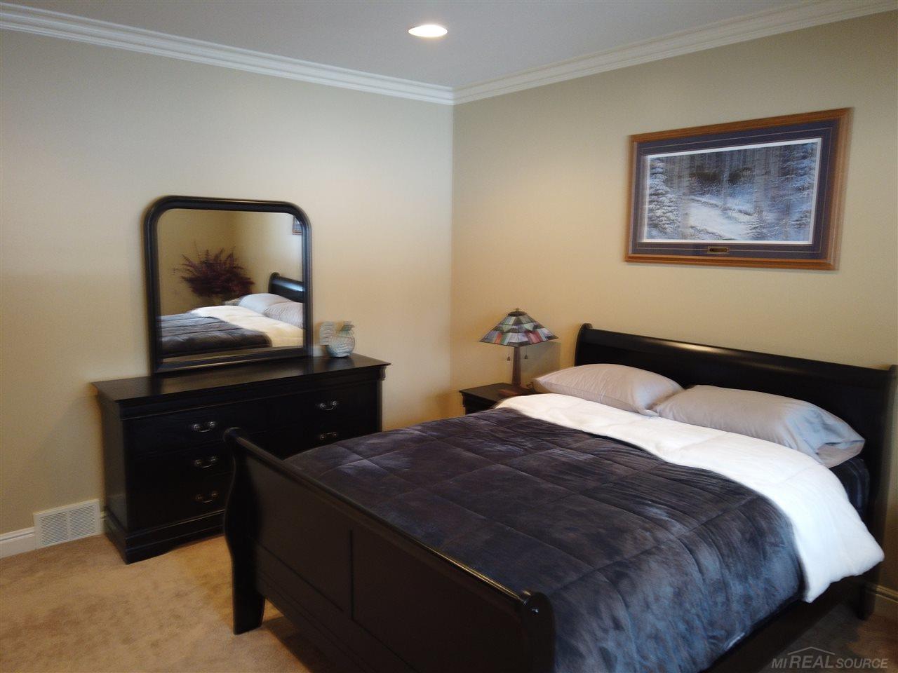 508 West Sutton Road Lapeer, MI 48446 - Photo 41 of 71 50007172-40.JPG