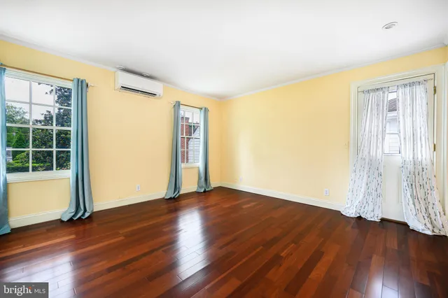 $1,295,000 | 110 North Morris Street, Oxford, MD 21654