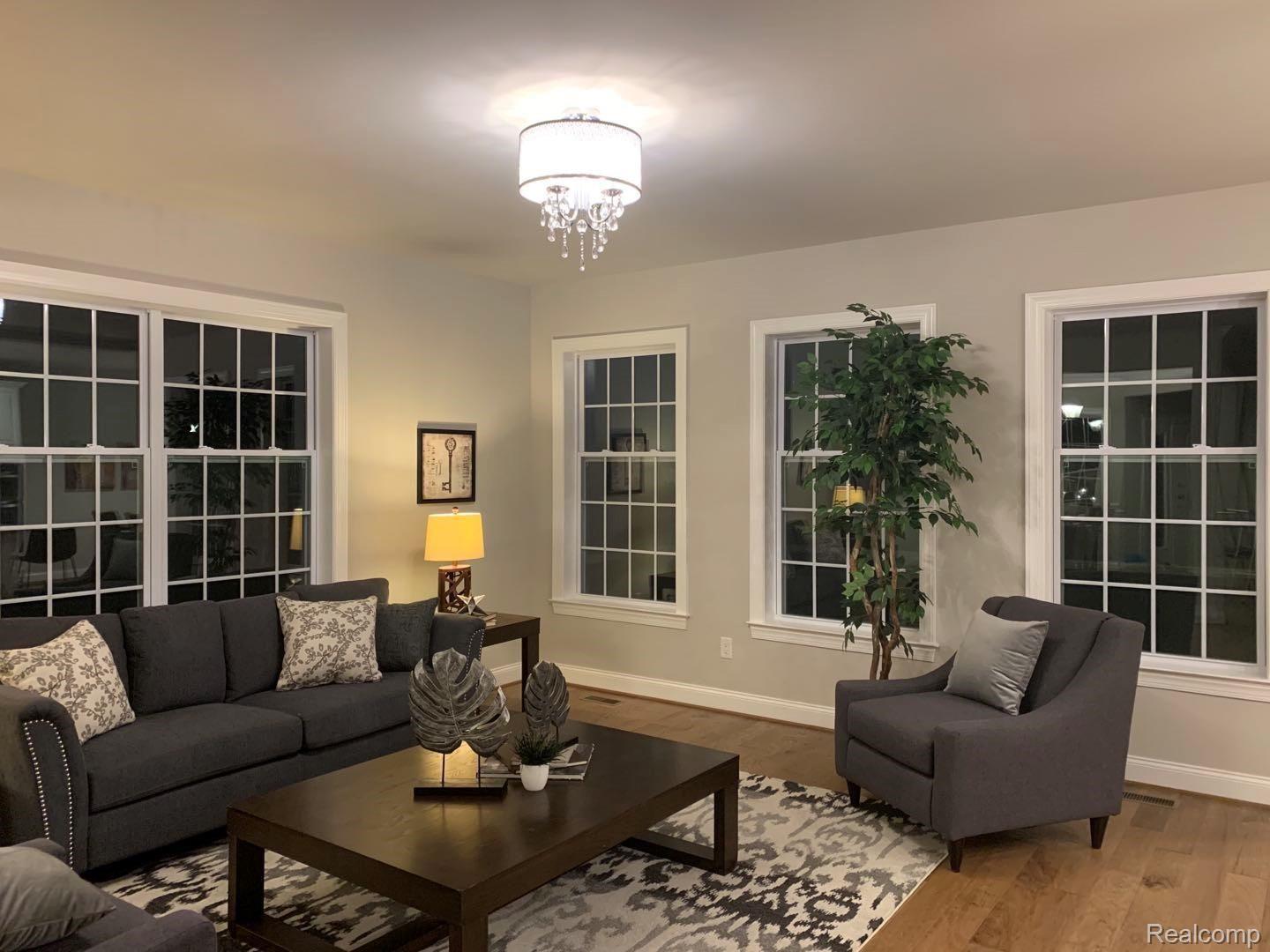 42925 Cardinal Way, Unit 76 Novi, MI 48375 - Photo 19 of 24 WechatIMG491.jpeg