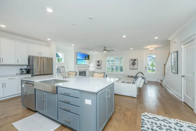 $3,200 | 111 Hewitt Street, Summerville, SC 29486