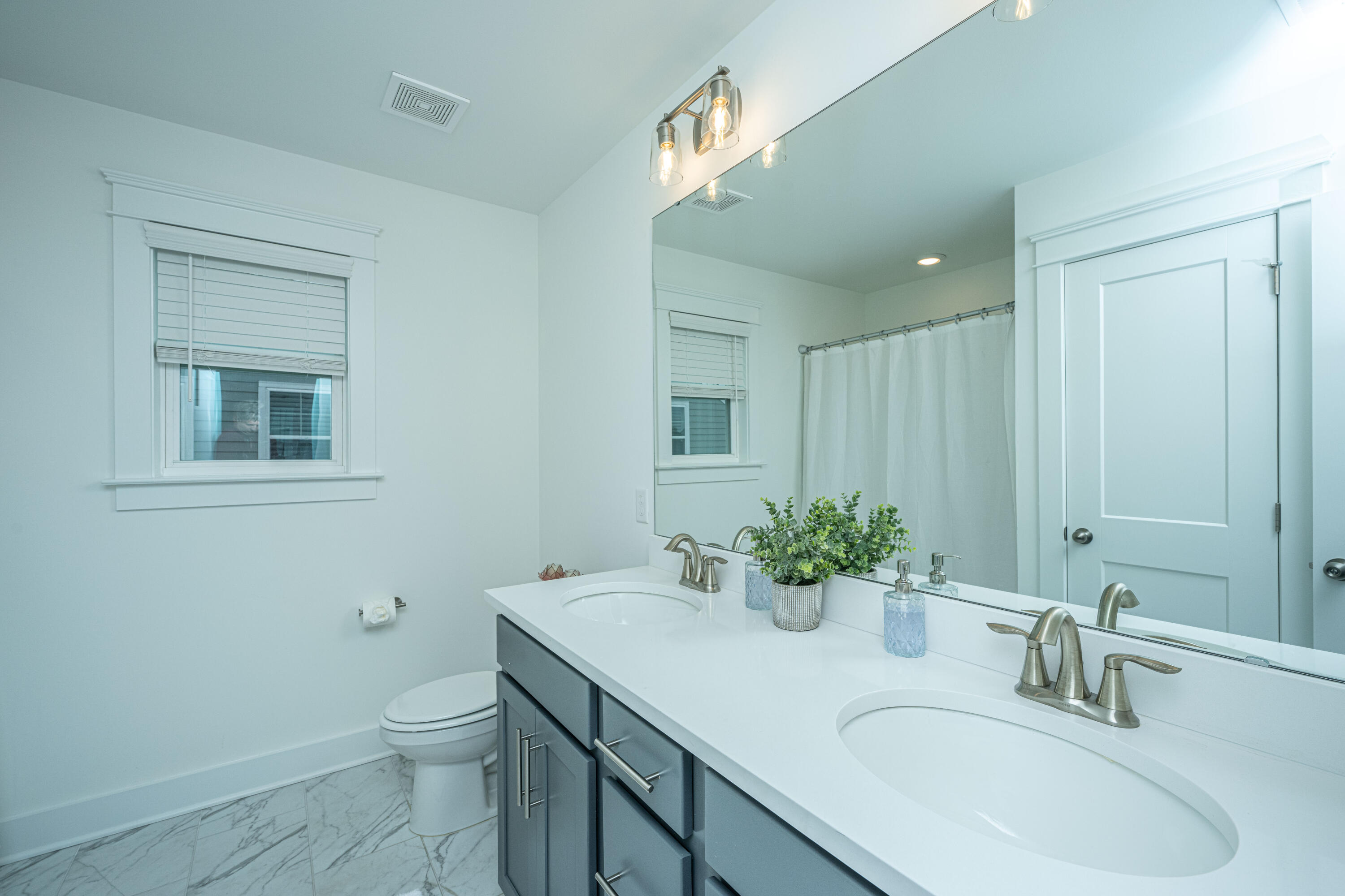 111 Hewitt Street Summerville, SC 29486 - Photo 32 of 33 111HewittSt032