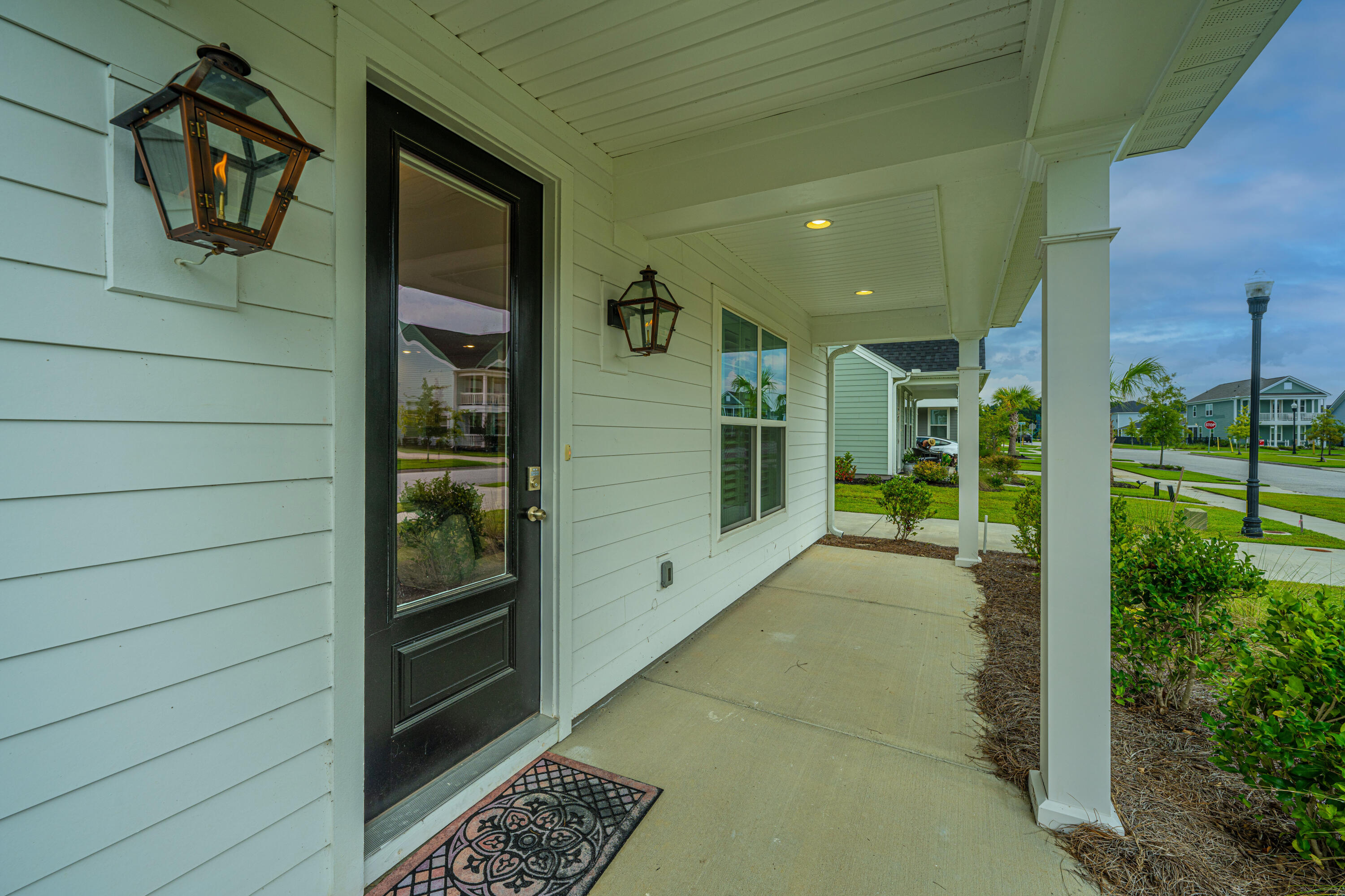 111 Hewitt Street Summerville, SC 29486 - Photo 6 of 33 111HewittSt006