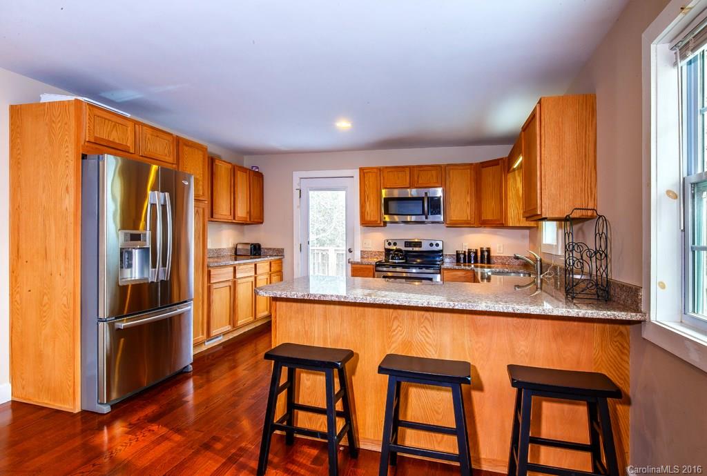 601 Maple Street, Unit 1 Brevard, NC 28712 - Photo 5 of 15 Gallery Image 5