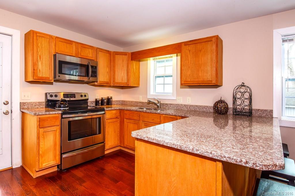 601 Maple Street, Unit 1 Brevard, NC 28712 - Photo 7 of 15 Gallery Image 7