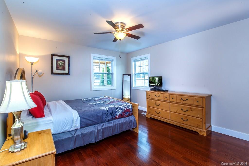 601 Maple Street, Unit 1 Brevard, NC 28712 - Photo 9 of 15 Gallery Image 9