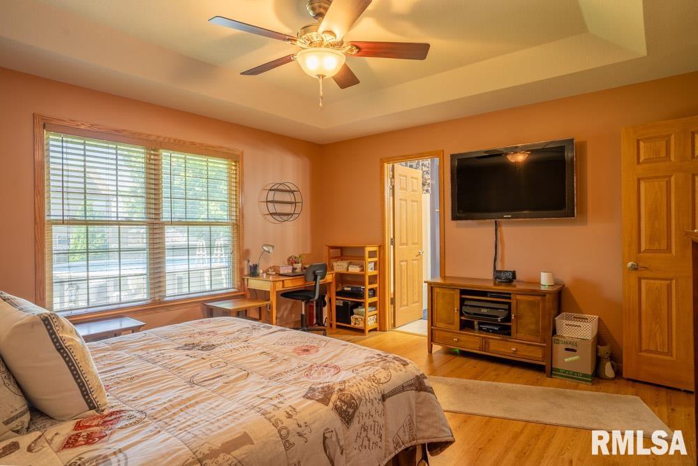 800 Anne Street Washington, IL 61571 - Photo 11 of 36 Gallery Image 11