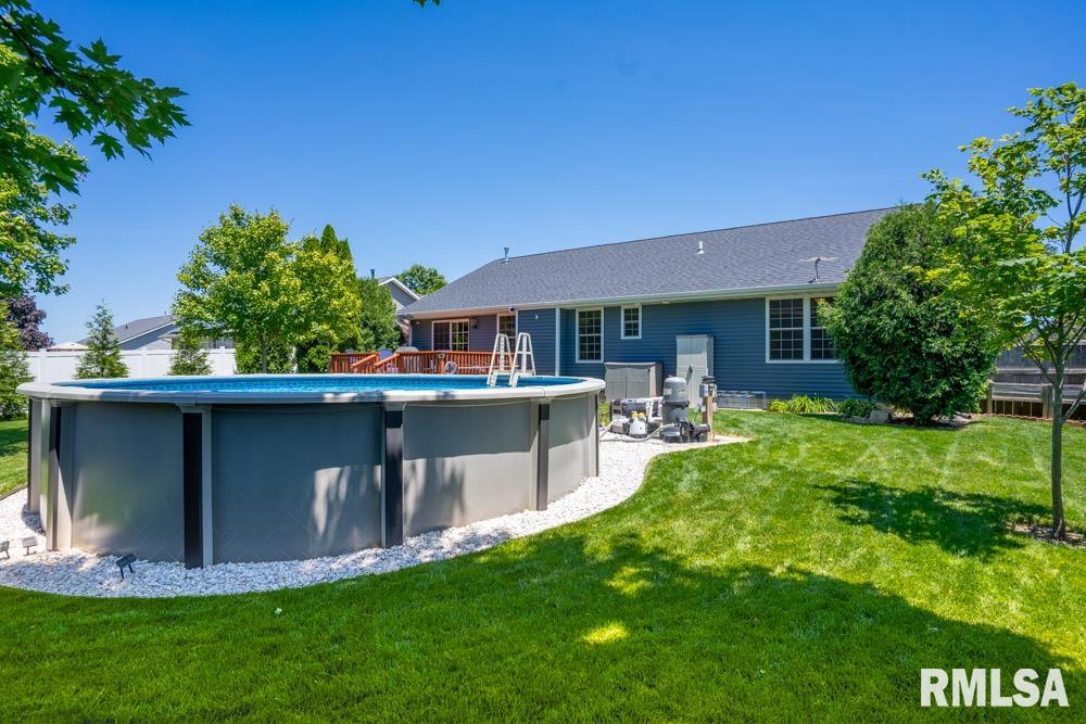 800 Anne Street Washington, IL 61571 - Photo 31 of 36 Gallery Image 31