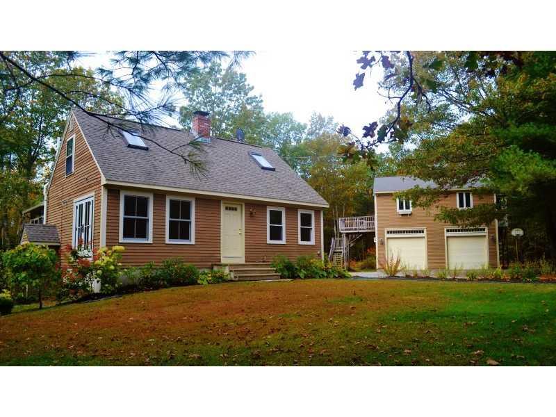 4 Harding Way Kennebunk, ME 04043 - Photo 1 of 19 Exterior Front. Exceptional Cape...