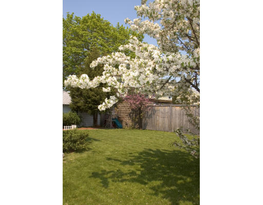 78-80 Salisbury Road Watertown, MA 02472 - Photo 6 of 14 Gallery Image 6