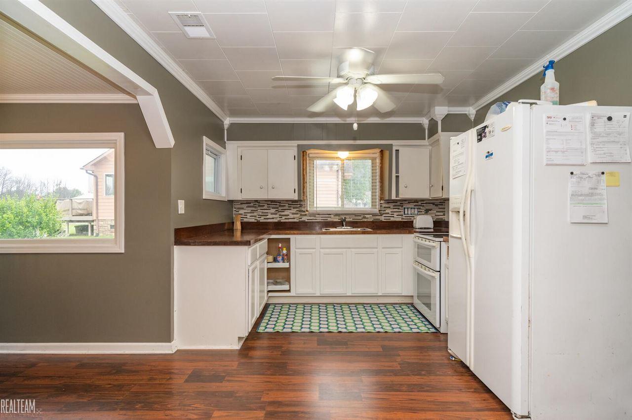 32585 Sutton Road New Baltimore, MI 48047 - Photo 4 of 27 50048385-3.JPG