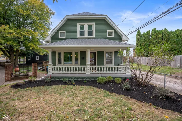 $255,000 | 976 East Pleasant Run Parkway North Drive, Indianapolis, IN 46203