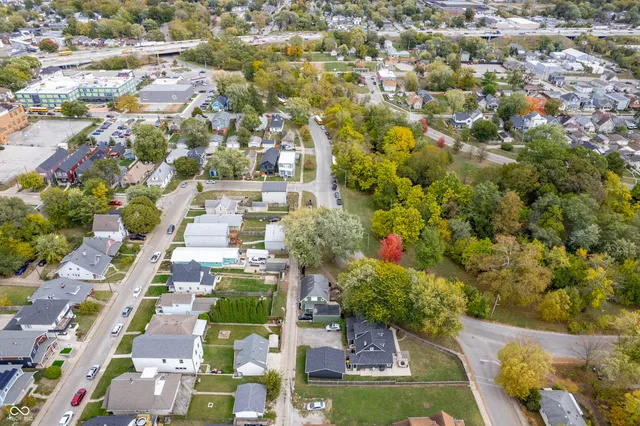 $255,000 | 976 East Pleasant Run Parkway North Drive, Indianapolis, IN 46203