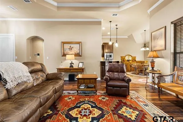 $418,000 | 125 Towering Oaks Branch, Longview, TX 75602