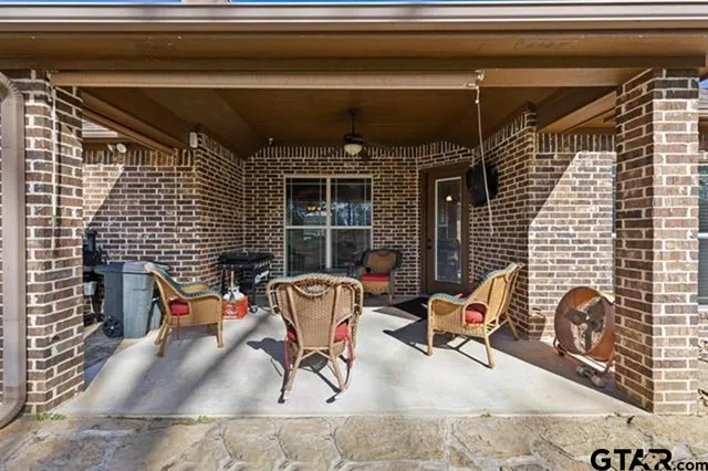 $418,000 | 125 Towering Oaks Branch, Longview, TX 75602