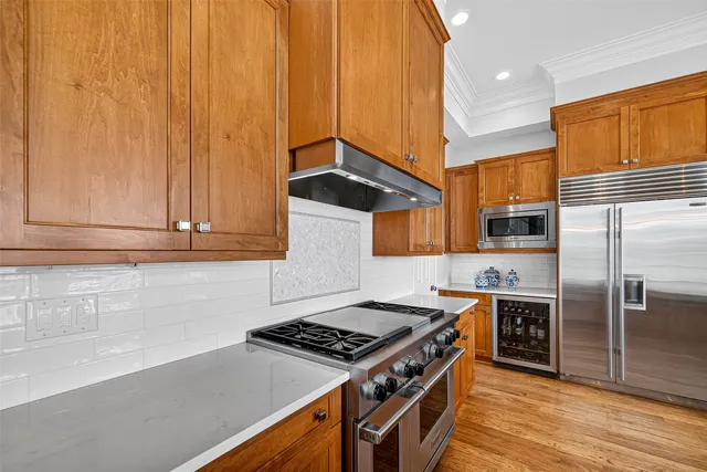 $1,851,400 | 2439 Lakewood Pointe, Seabrook, TX 77586