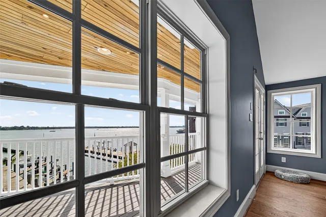 $1,851,400 | 2439 Lakewood Pointe, Seabrook, TX 77586