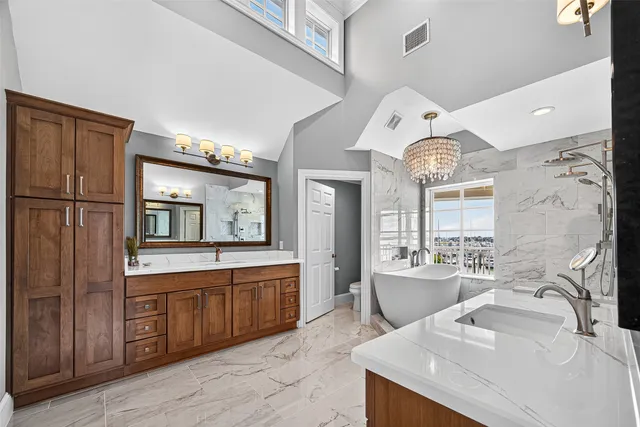 $1,851,400 | 2439 Lakewood Pointe, Seabrook, TX 77586