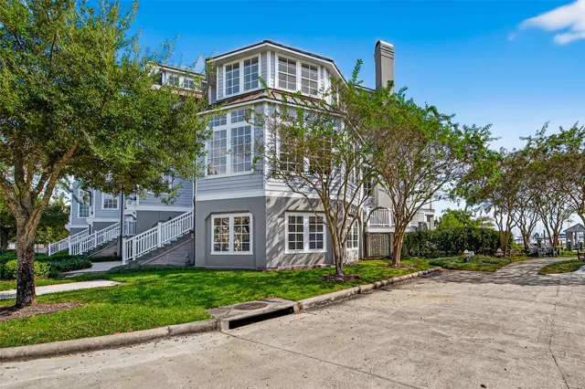 $1,851,400 | 2439 Lakewood Pointe, Seabrook, TX 77586