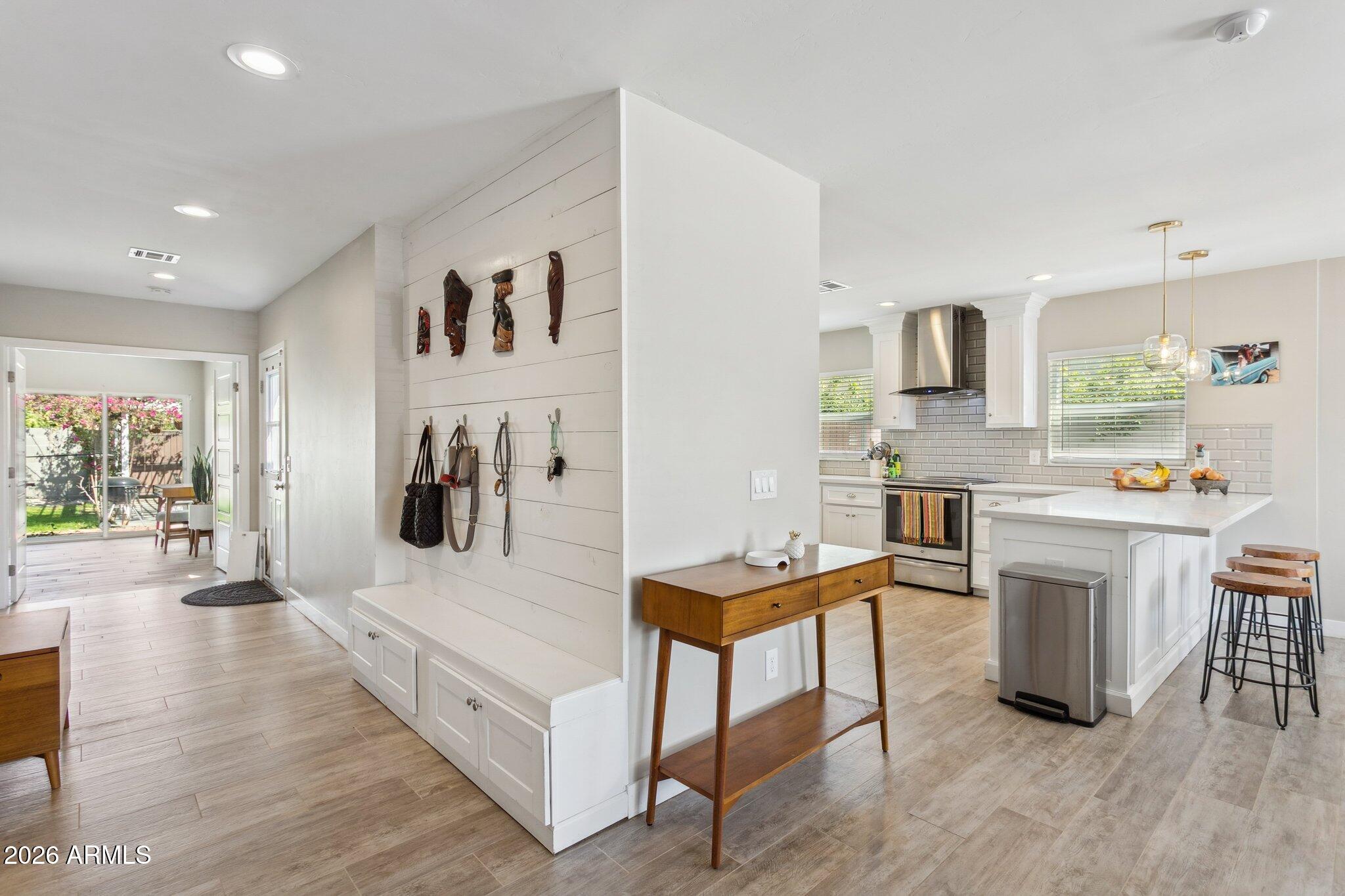 322 West Coronado Road Phoenix, AZ 85003 - Photo 17 of 93 Shiplap mud-room style storage