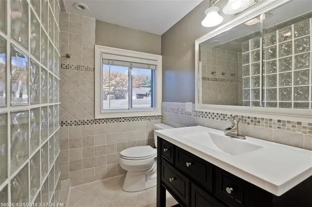 $1,200,000 | 6 Proctor Road, Biddeford, ME 04005