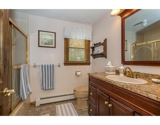 21 Longmeadow Road Norfolk, MA 02056 - Photo 9 of 20 Gallery Image 9