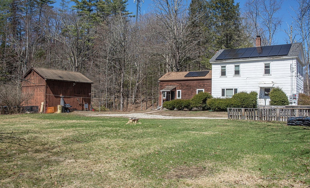 31 Goshen Road Williamsburg, MA 01096 - Photo 4 of 21