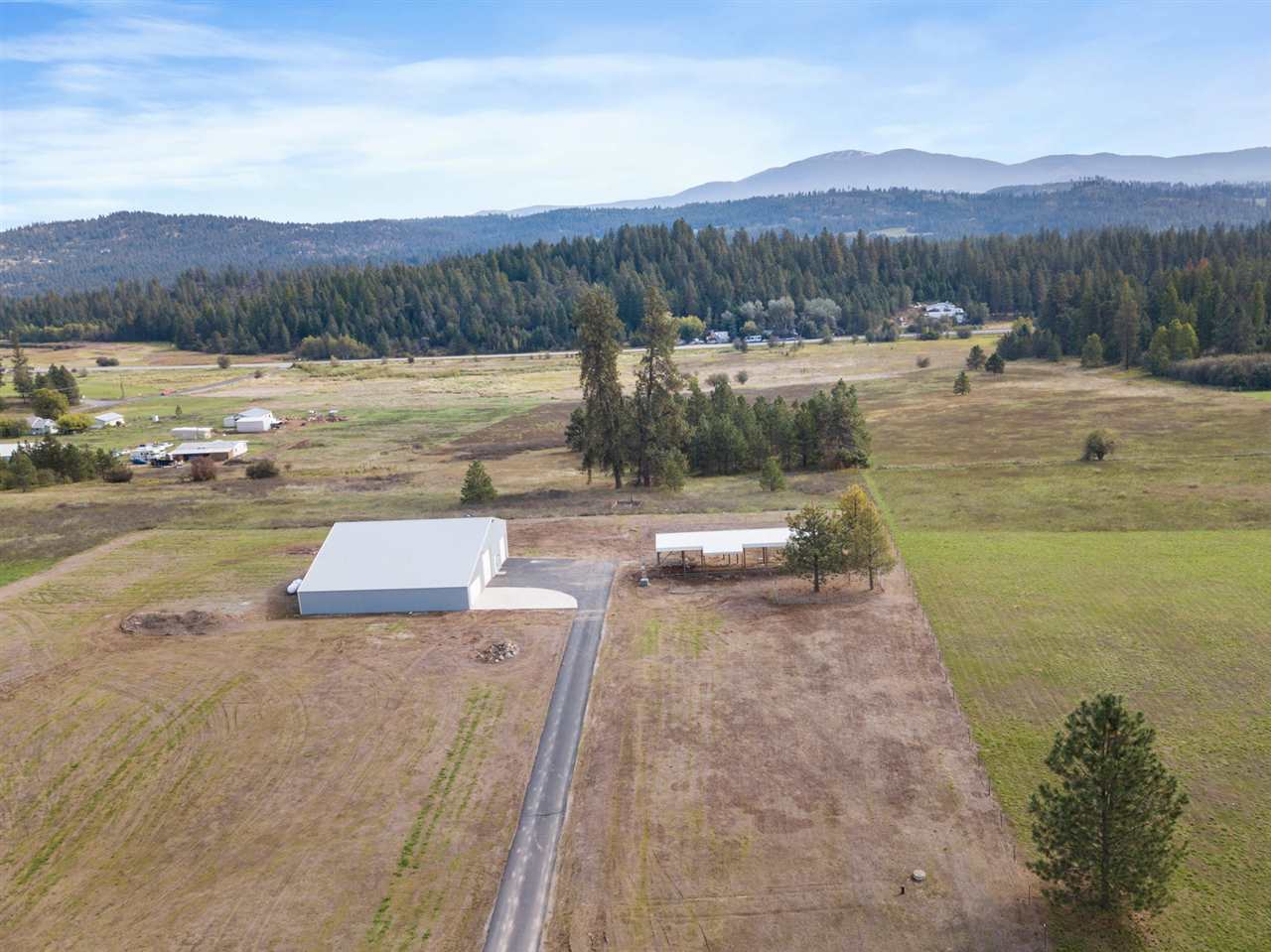 30810 North Findley Road Chattaroy, WA 99003 - Photo 2 of 20 Gallery Image 2
