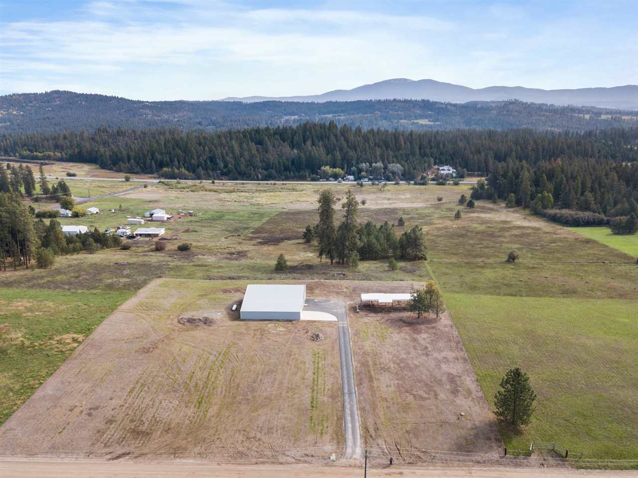 30810 North Findley Road Chattaroy, WA 99003 - Photo 3 of 20 Gallery Image 3