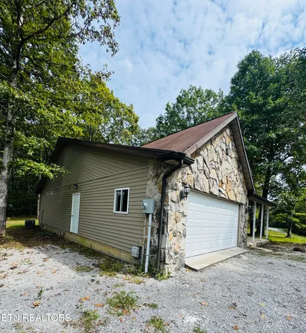 $359,000 | 9301 Hondo Drive, Crossville, TN 38572