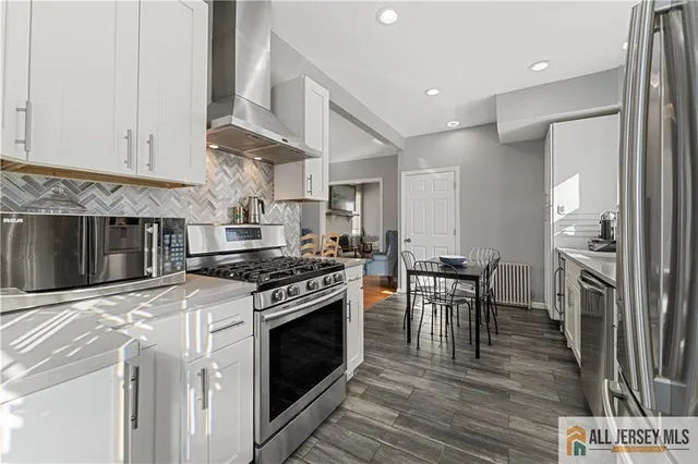 $545,000 | 609 Harrison Place, Linden, NJ 07036