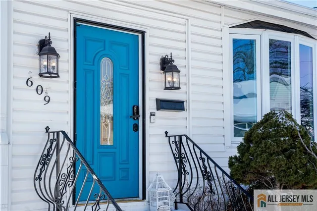 $545,000 | 609 Harrison Place, Linden, NJ 07036