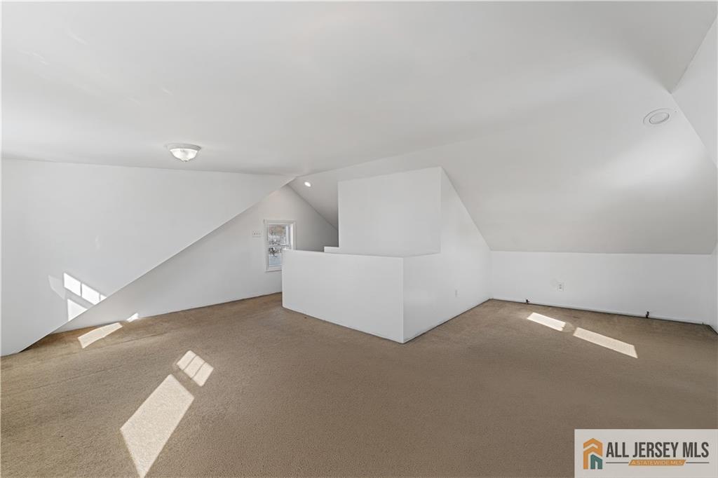 609 Harrison Place Linden, NJ 07036 - Photo 24 of 32