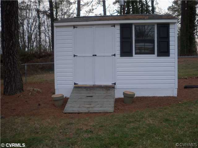 5806 West Rois Road Richmond, VA 23227 - Photo 7 of 8 Other - Detached Tool House